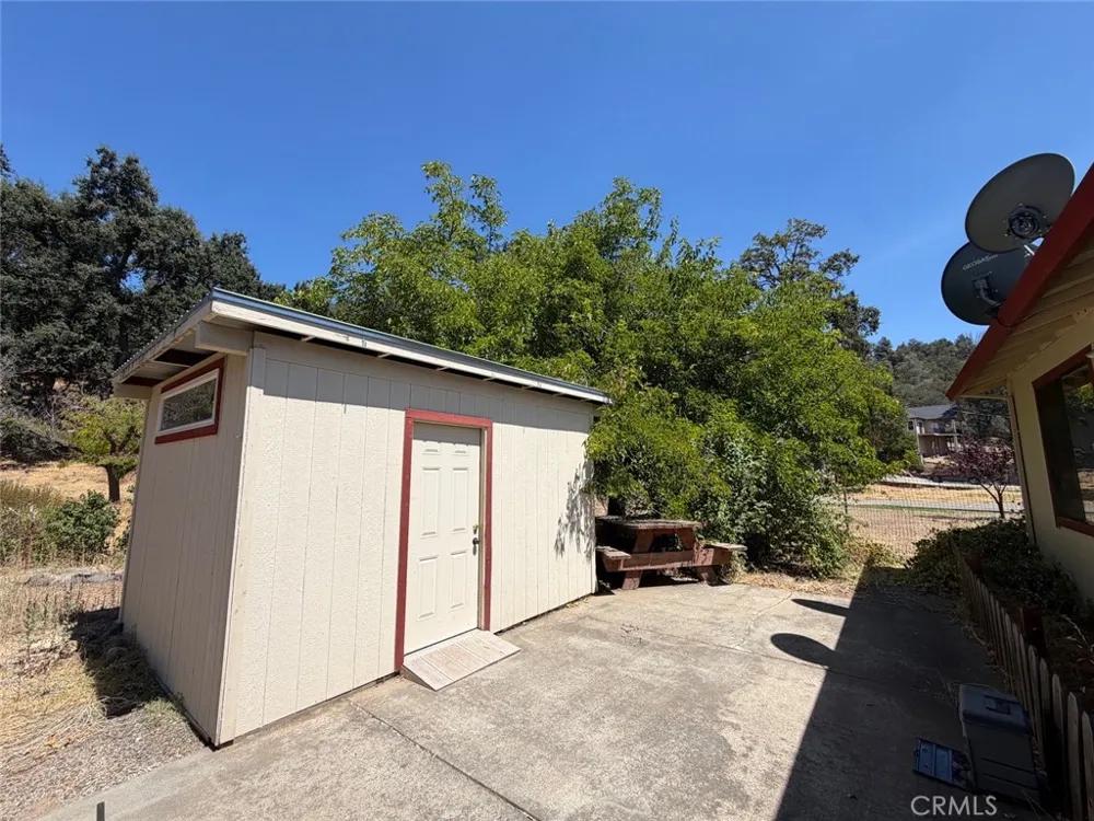 19902 Mountain Hidden Valley Lake, CA 95467