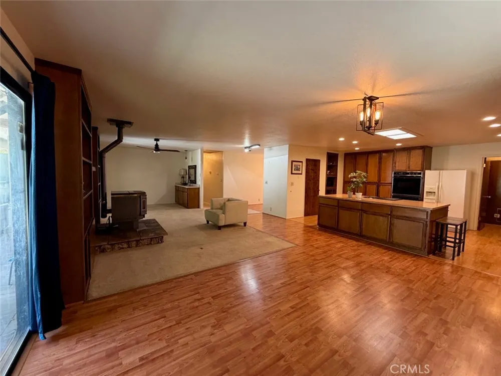 19902 Mountain Hidden Valley Lake, CA 95467