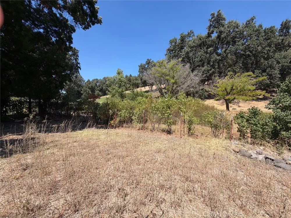 19902 Mountain Hidden Valley Lake, CA 95467