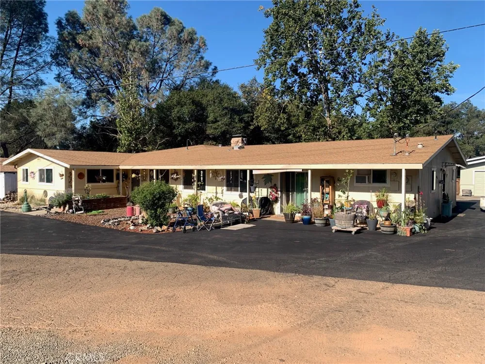 16240 Dam Clearlake, CA 95422