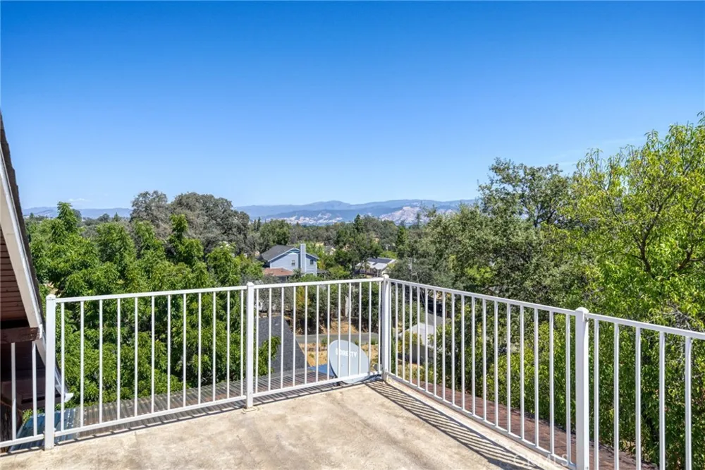 770 3rd Street Lakeport, CA 95453