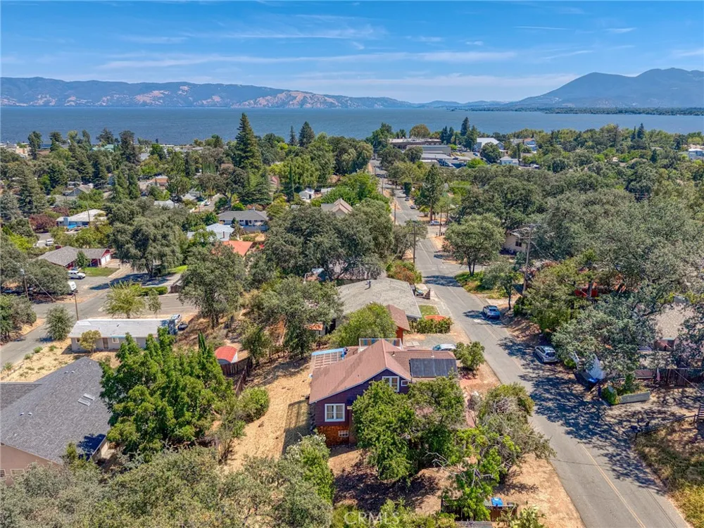 770 3rd Street Lakeport, CA 95453