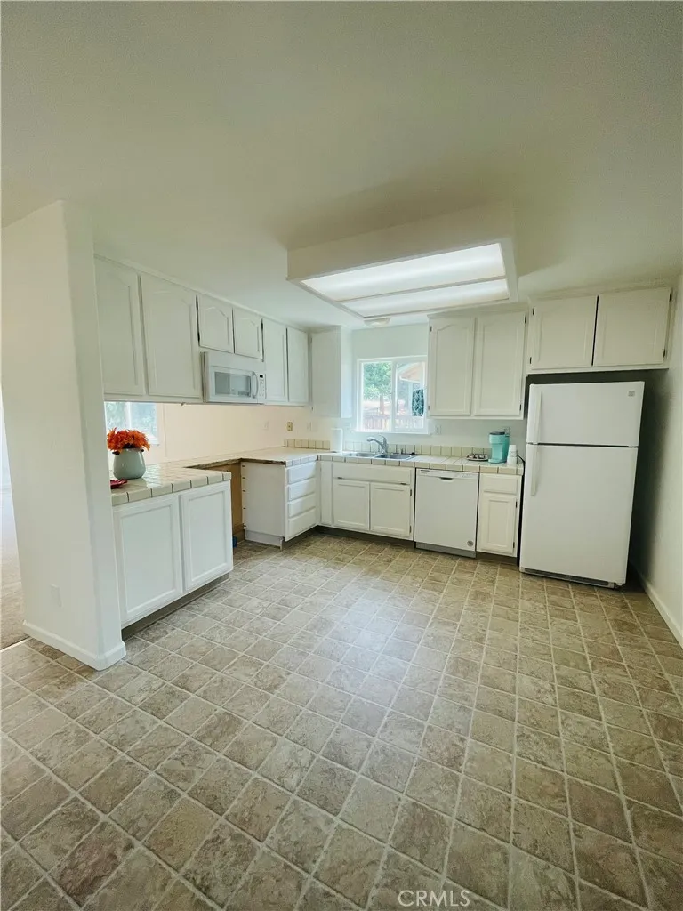 10324 Walnut Way Kelseyville, CA 95451