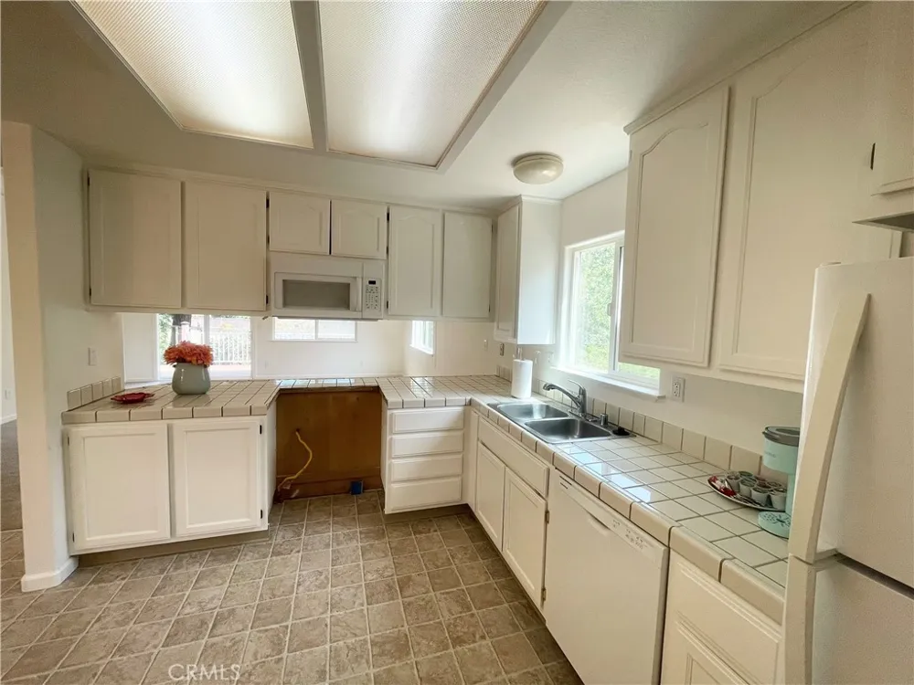 10324 Walnut Way Kelseyville, CA 95451