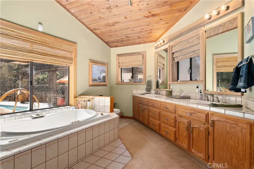 6625 Soda Bay Road Kelseyville, CA 95451