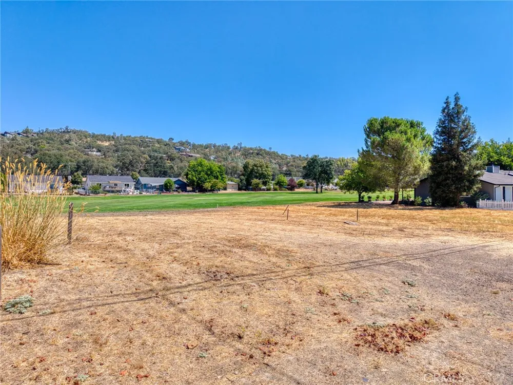 18860 Deer Hollow Hidden Valley Lake, CA 95467