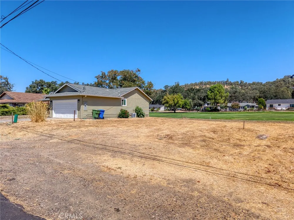 18860 Deer Hollow Hidden Valley Lake, CA 95467