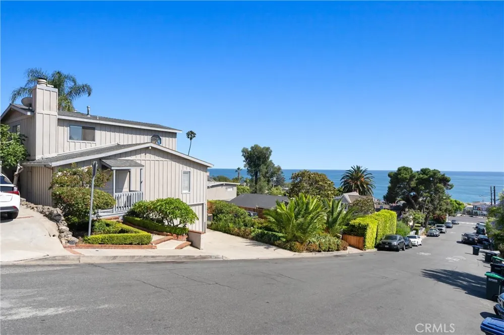 283 Viejo Laguna Beach, CA 92651