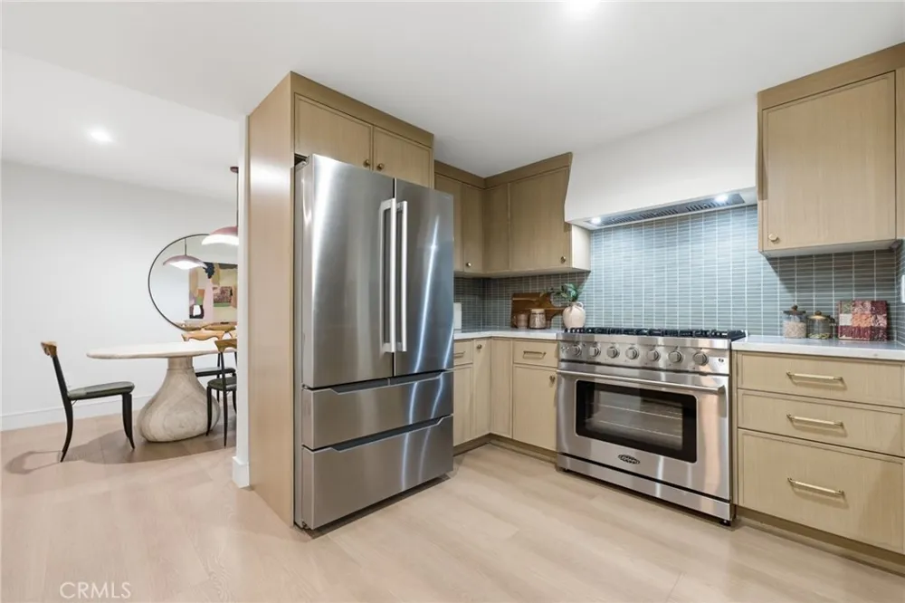 3508 Maple Manhattan Beach, CA 90266