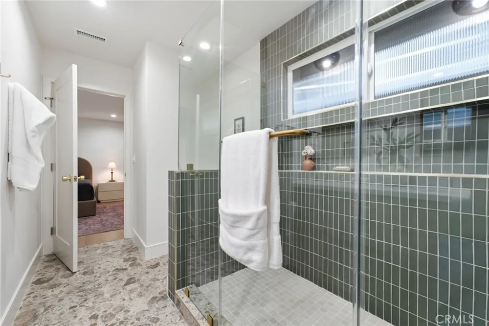 3508 Maple Manhattan Beach, CA 90266