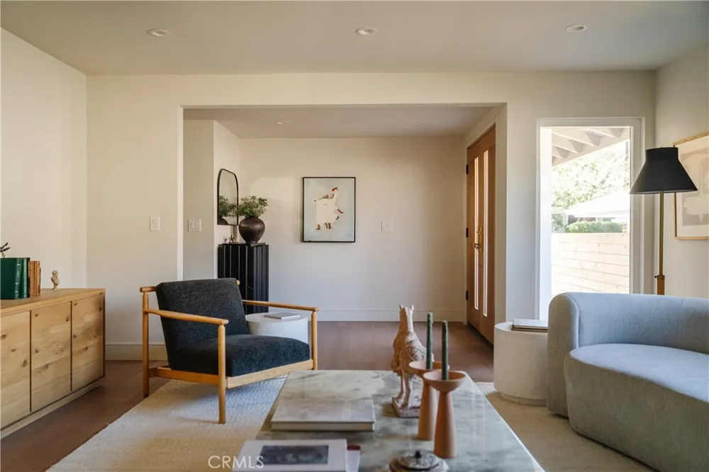 3508 Maple Manhattan Beach, CA 90266