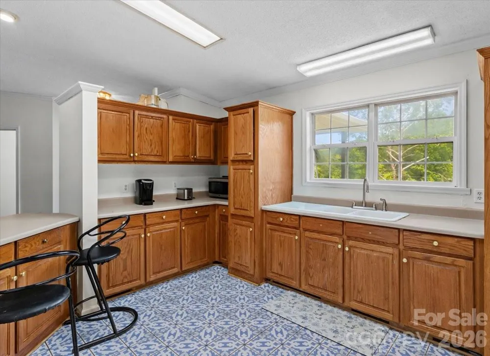 59 Trout Water Circle Burnsville, NC 28714