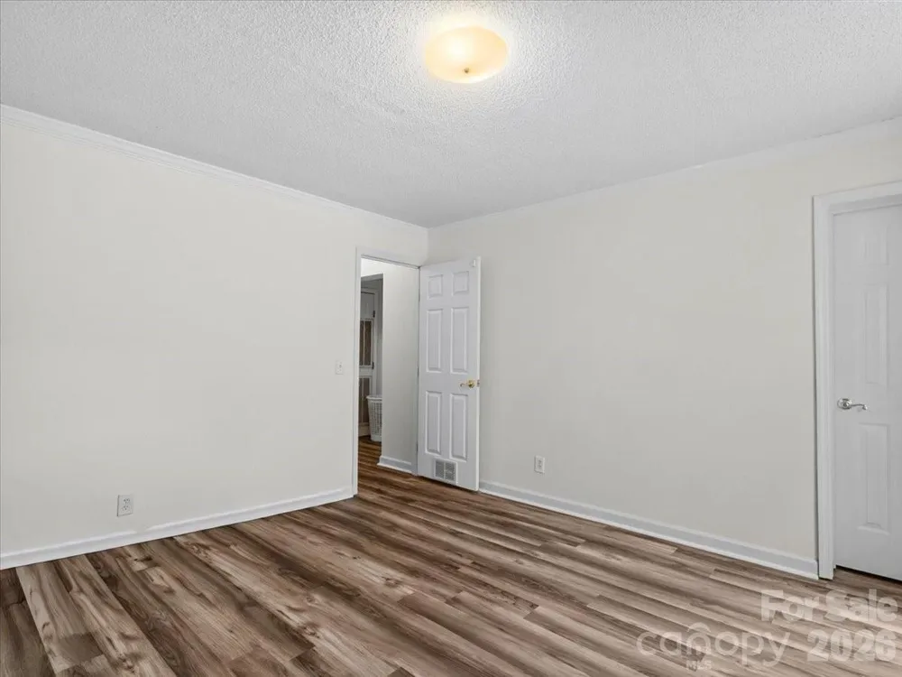 59 Trout Water Circle Burnsville, NC 28714