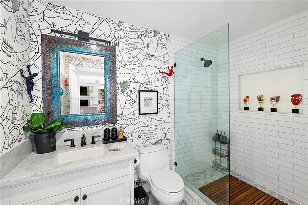 1680 Louise Laguna Beach, CA 92651