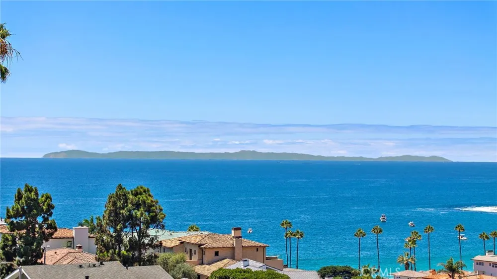 1680 Louise Laguna Beach, CA 92651