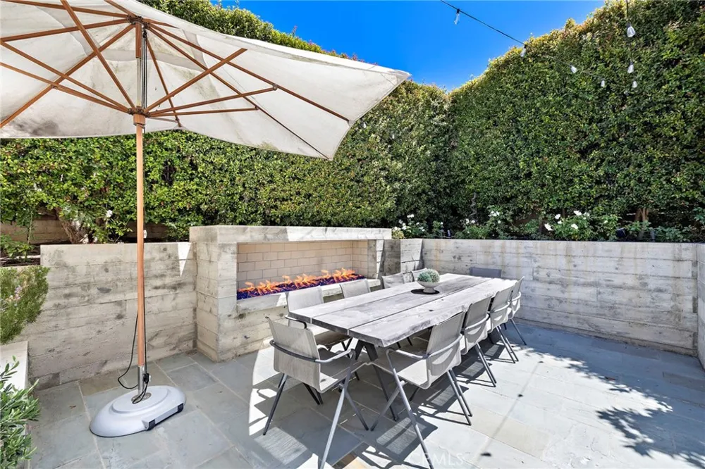 1680 Louise Laguna Beach, CA 92651