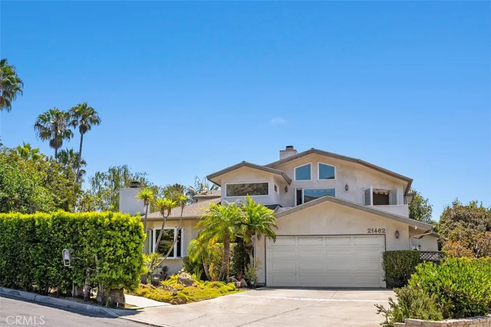 21462 Ocean Vista Laguna Beach, CA 92651