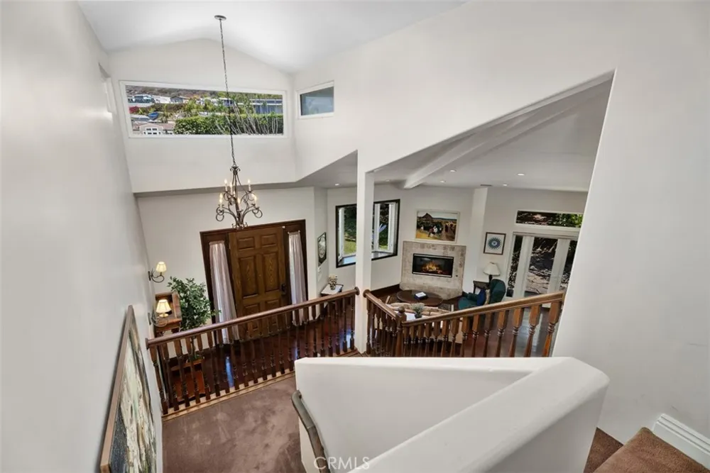 21462 Ocean Vista Laguna Beach, CA 92651