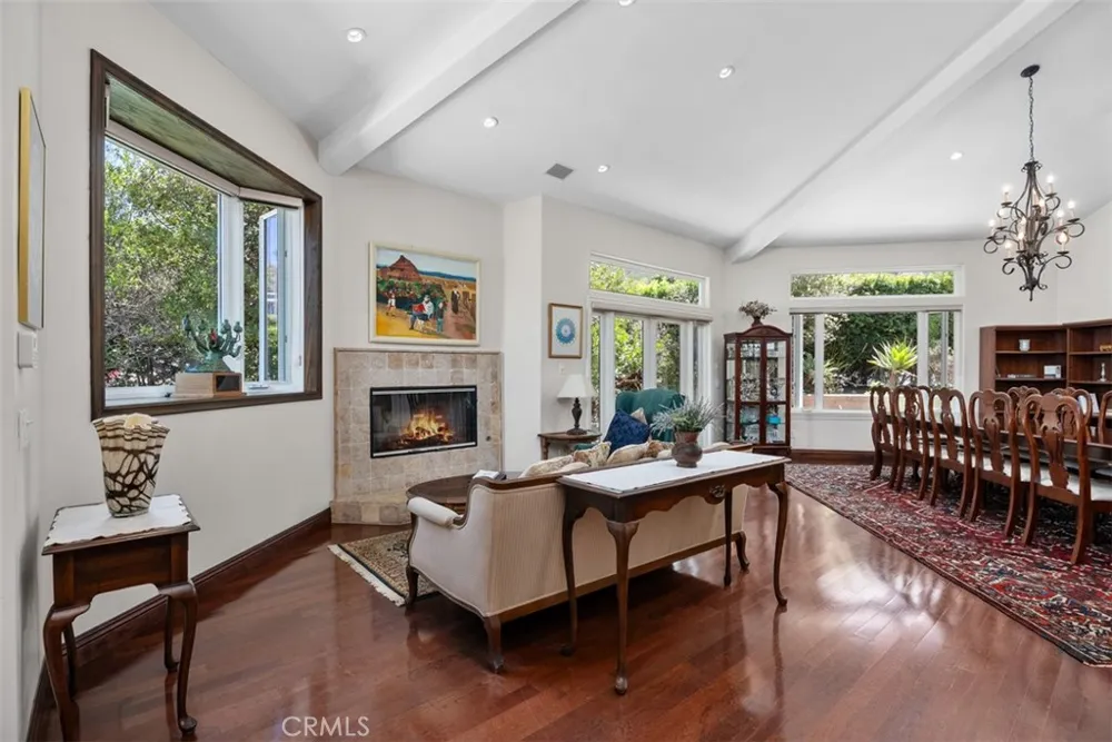 21462 Ocean Vista Laguna Beach, CA 92651