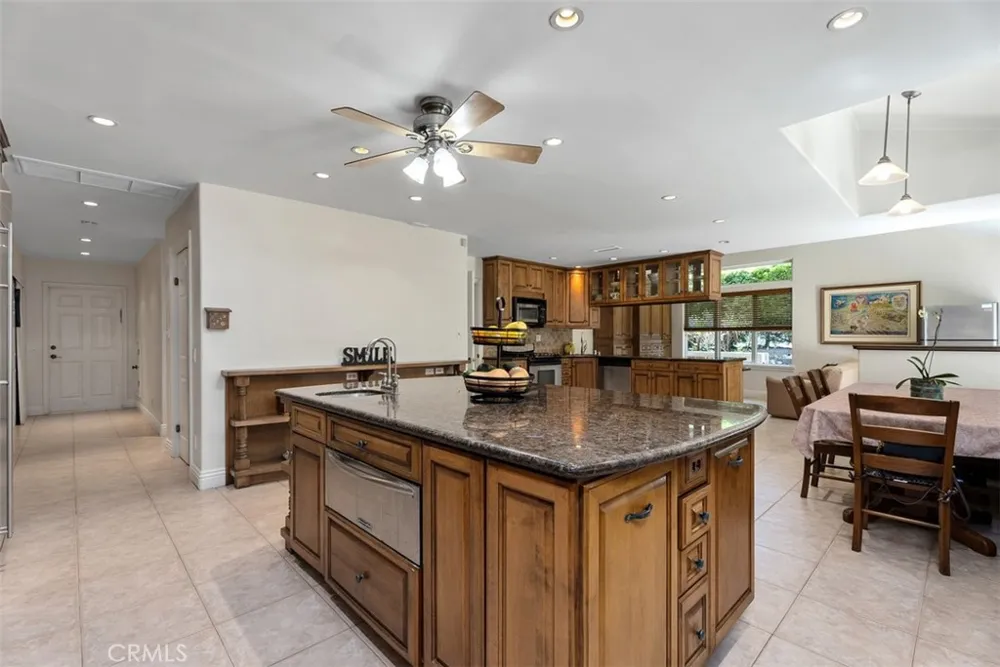 21462 Ocean Vista Laguna Beach, CA 92651
