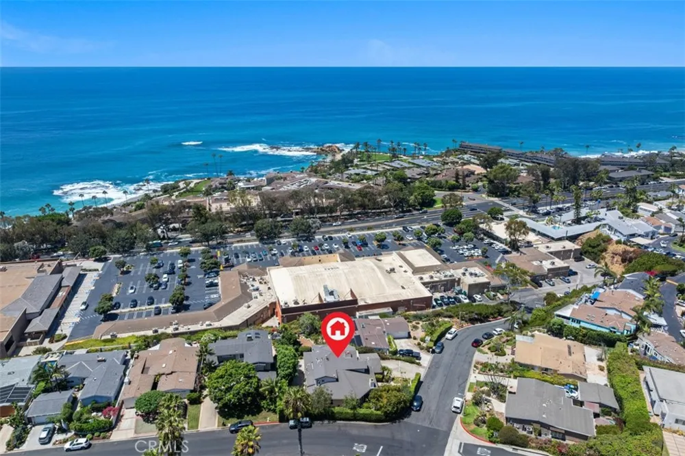 21462 Ocean Vista Laguna Beach, CA 92651