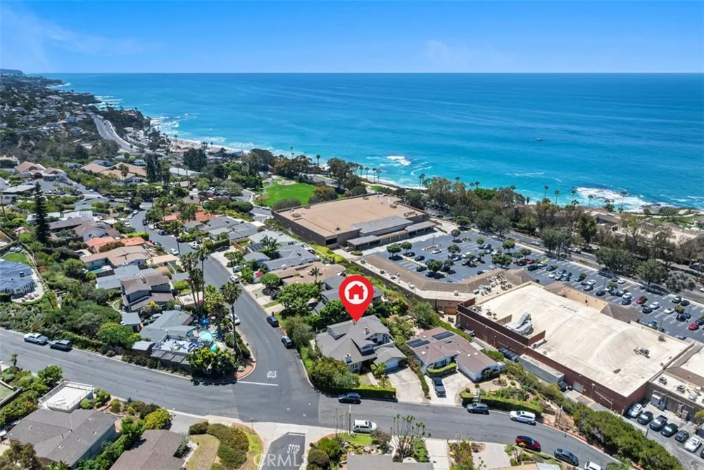 21462 Ocean Vista Laguna Beach, CA 92651