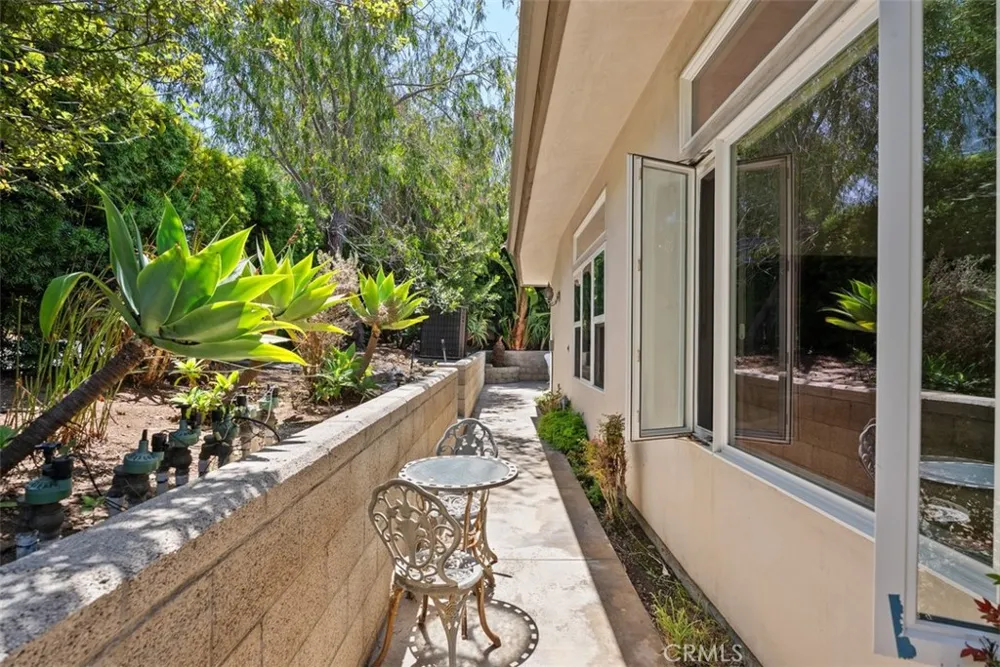 21462 Ocean Vista Laguna Beach, CA 92651