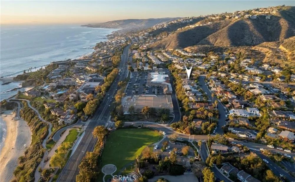 21462 Ocean Vista Laguna Beach, CA 92651