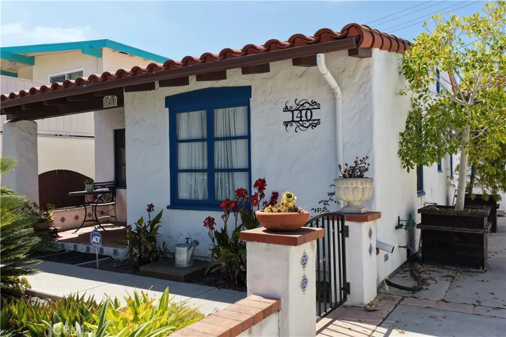 140 Avenida Miramar San Clemente, CA 92672