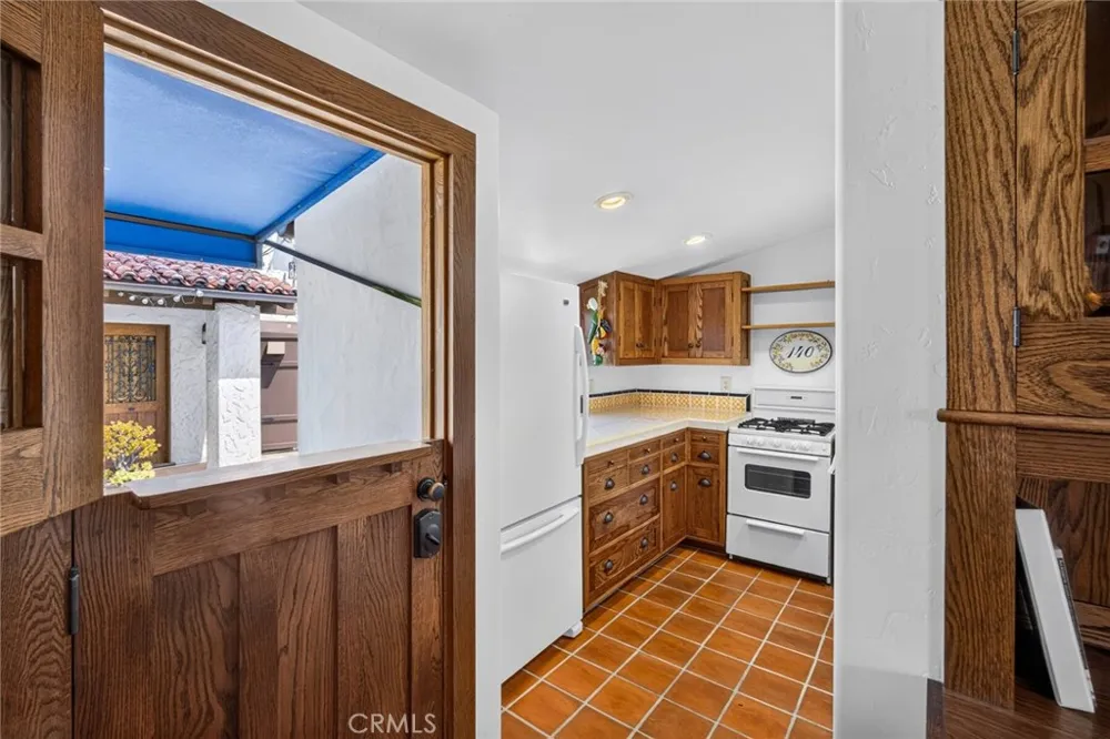 140 Avenida Miramar San Clemente, CA 92672