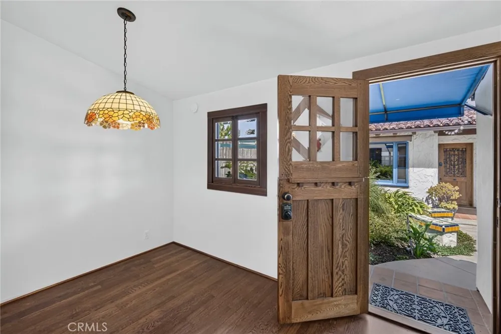 140 Avenida Miramar San Clemente, CA 92672