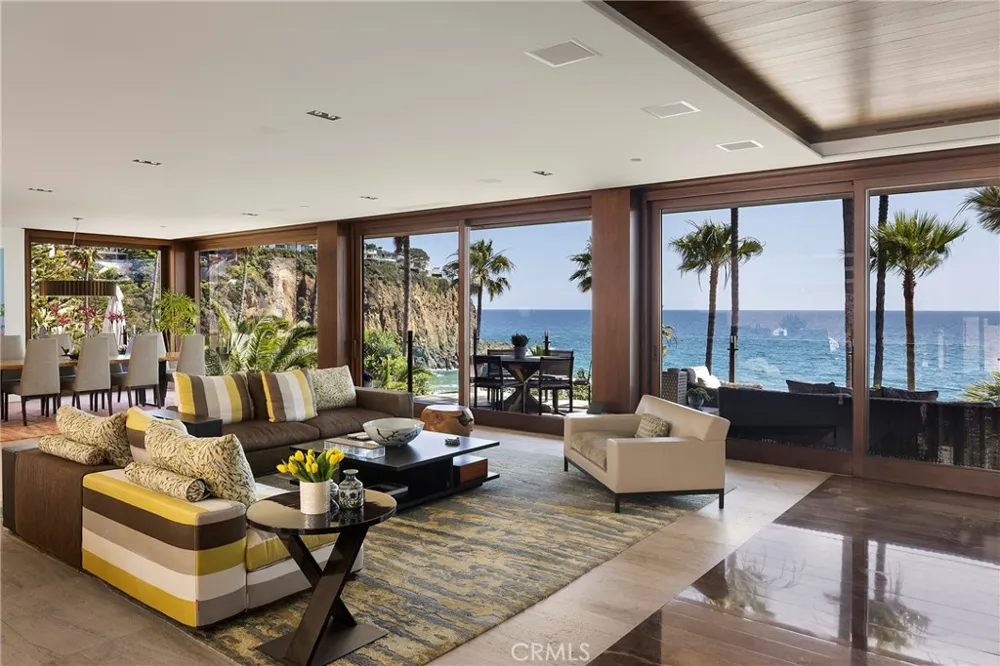 2495 Riviera Laguna Beach, CA 92651