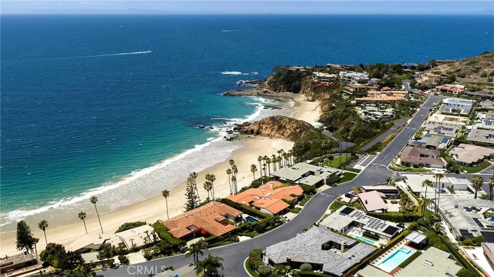 2495 Riviera Laguna Beach, CA 92651