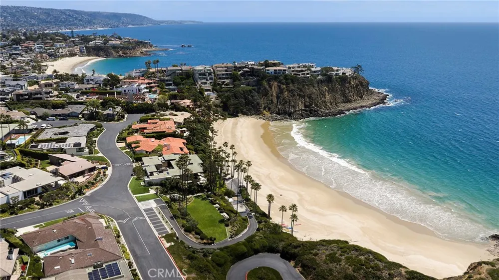 2495 Riviera Laguna Beach, CA 92651