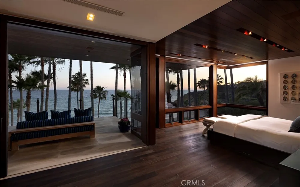 2495 Riviera Laguna Beach, CA 92651