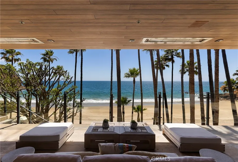 2495 Riviera Laguna Beach, CA 92651