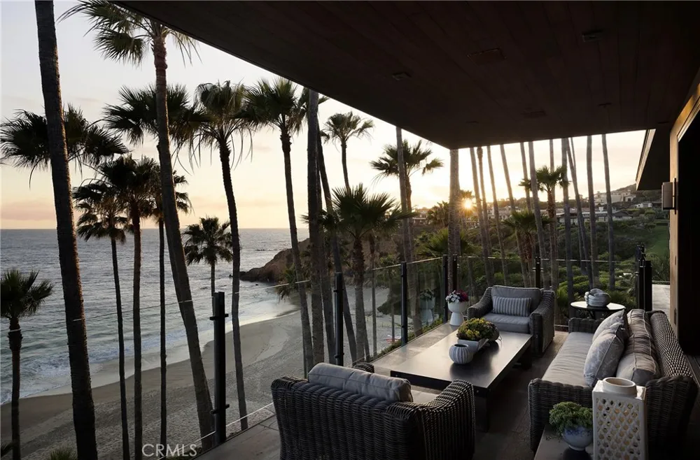 2495 Riviera Laguna Beach, CA 92651