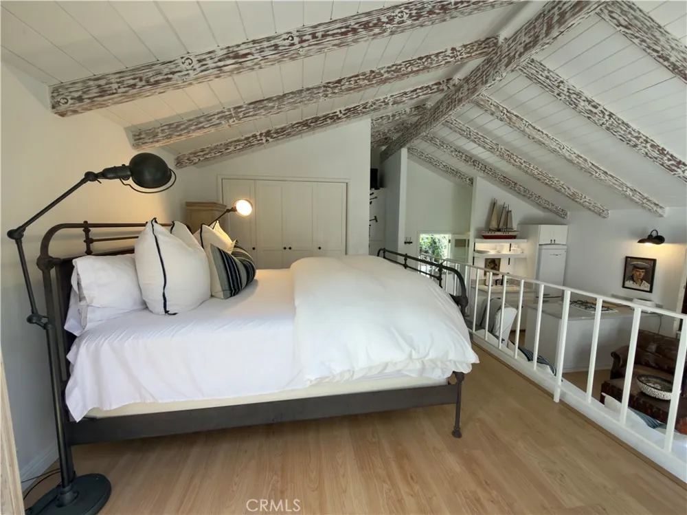 31531 Bluff Drive #Back Hse Laguna Beach, CA 92651