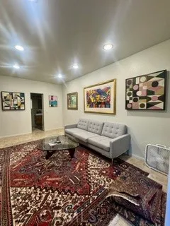 343 Myrtle Street #B Laguna Beach, CA 92651