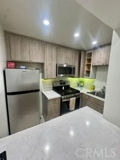 343 Myrtle Street #B Laguna Beach, CA 92651