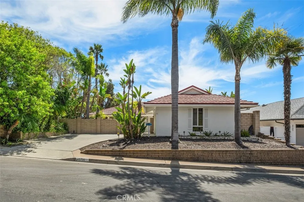 2719 Via Montecito San Clemente, CA 92672