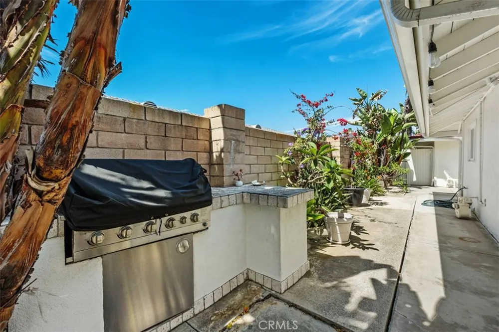 2719 Via Montecito San Clemente, CA 92672