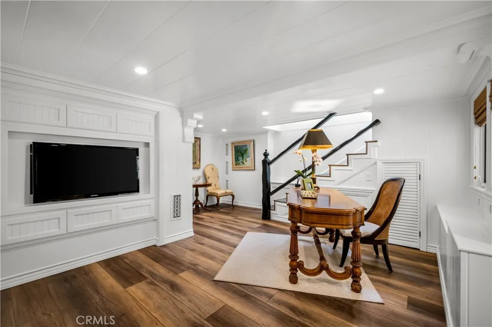 522 Thalia Street Laguna Beach, CA 92651