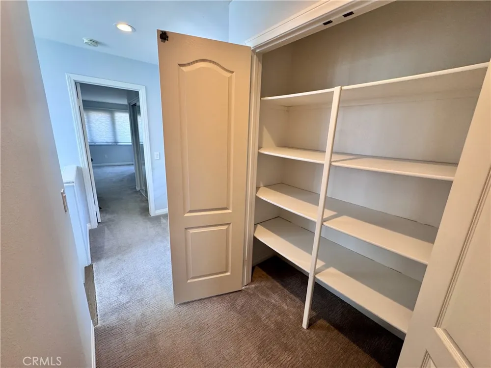 896 Quivera Laguna Beach, CA 92651