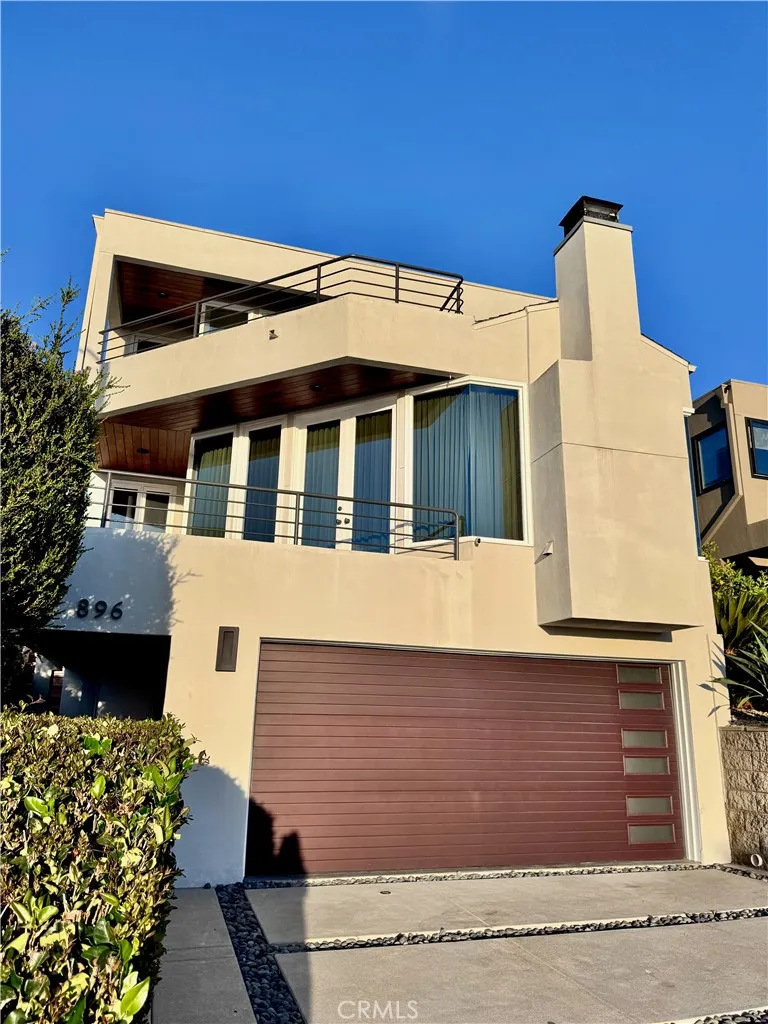896 Quivera Laguna Beach, CA 92651