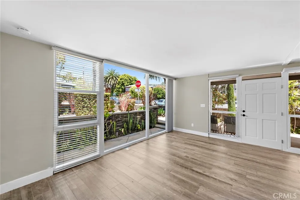 280 Aster Street #2 Laguna Beach, CA 92651