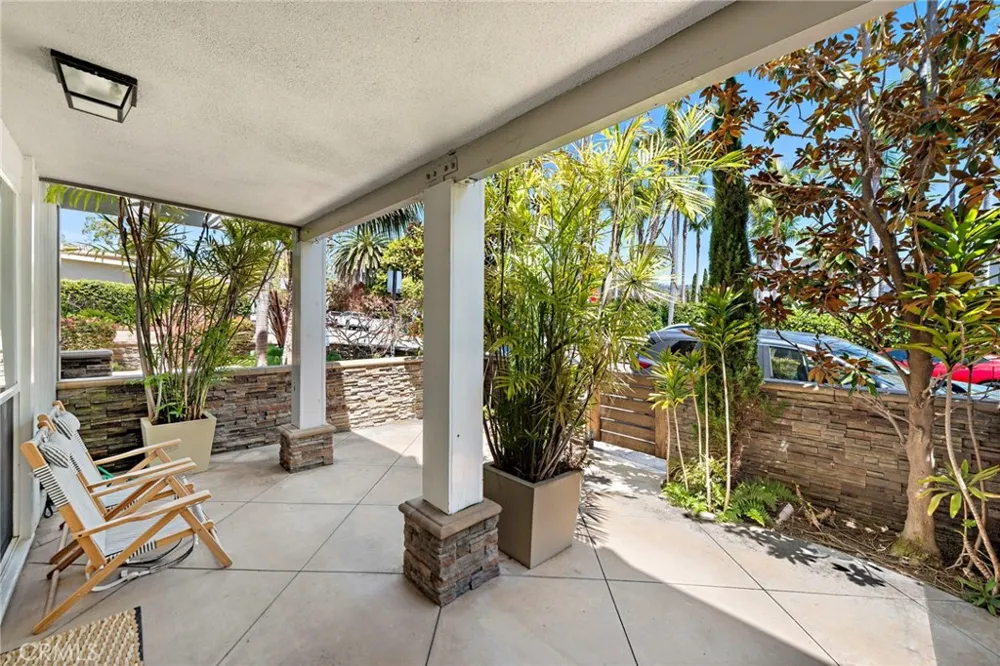 280 Aster Street #2 Laguna Beach, CA 92651