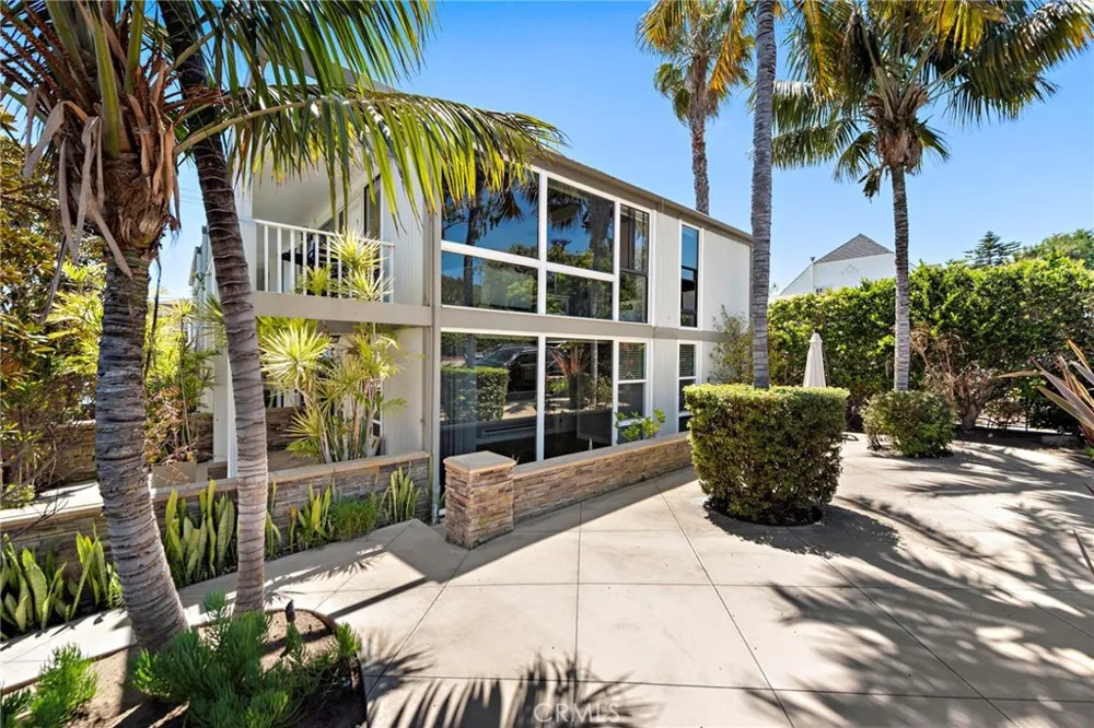 280 Aster Street #2 Laguna Beach, CA 92651