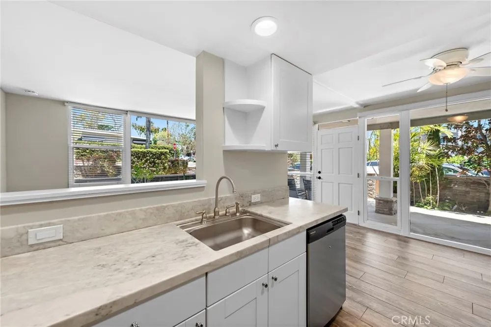 280 Aster Street #2 Laguna Beach, CA 92651