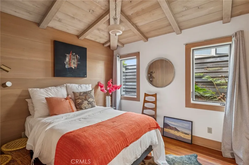 32036 Sunset Laguna Beach, CA 92651